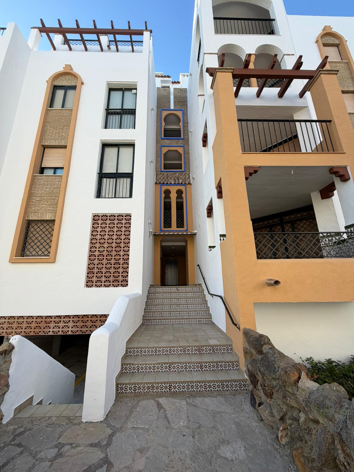 333 Exclusivo apartamento en planta baja con acceso directo a la playa en Atlanterra