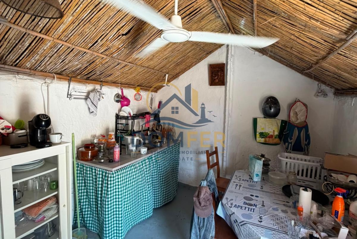 Una joya natural en la Costa de la Luz: Parcela única con vistas al mar y las marismas